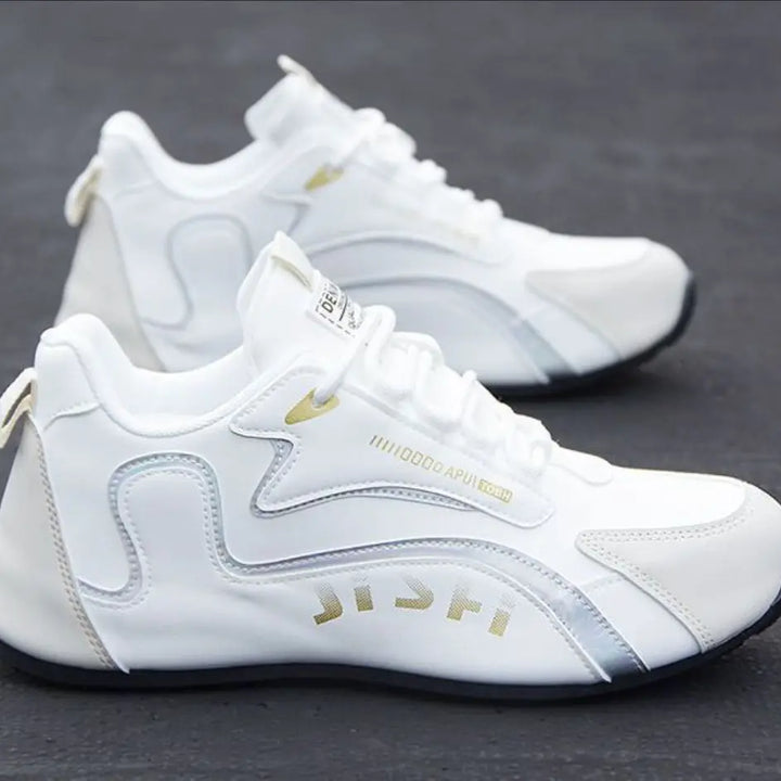 Men's shoes with waterproof and anti slip leather surface, high-end travel shoes, trendy and versatile, autumn men's sports and