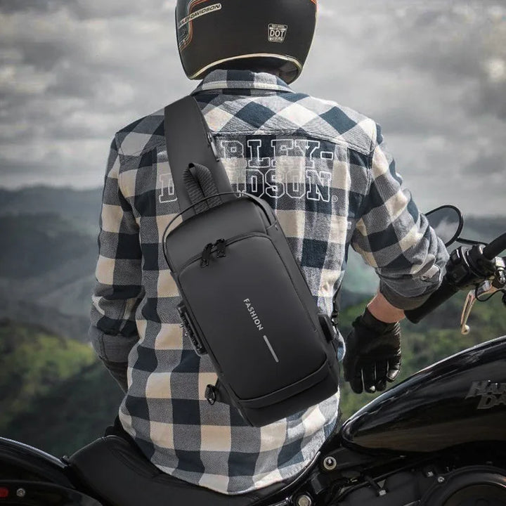 🧳 Style Meets Security
🖤 Men’s Designer Crossbody Chest Bag – Sleek, compact & anti-theft
💼 Made with premium PU leather for a classic, polished look
🔒 Multiple pockets for phone, wallet & essentials
Perfect for daily wear, travel, or on-the-go advent