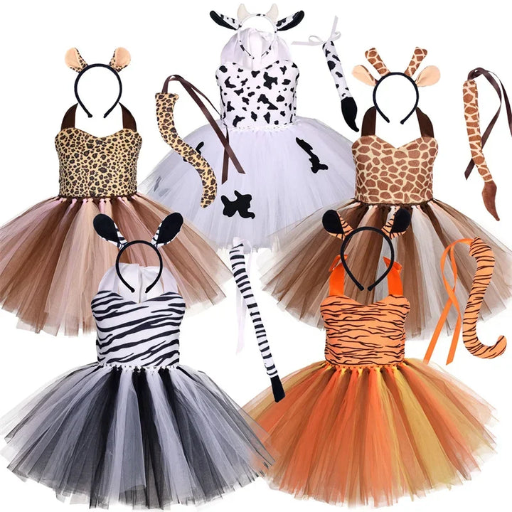Wild and Wonderful!
Cute animal prints and a fluffy tutu make this costume perfect for Halloween, birthdays, or school plays. Soft, comfy, and full of forest fun!
🦓 Includes: Animal print tutu dress
🎉 Occasions: Halloween, birthdays, themed parties.