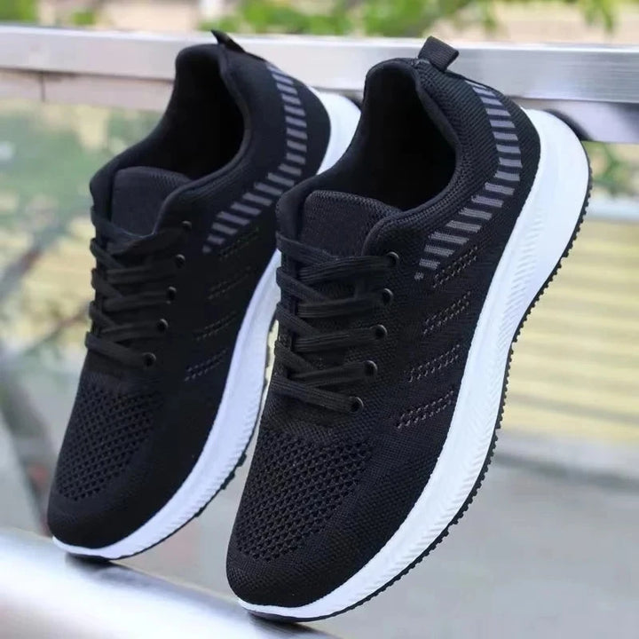 Casual Slip on Fashion Sneakers Breathable Running Shoes Outdoor Walking Training Tennis Shoes