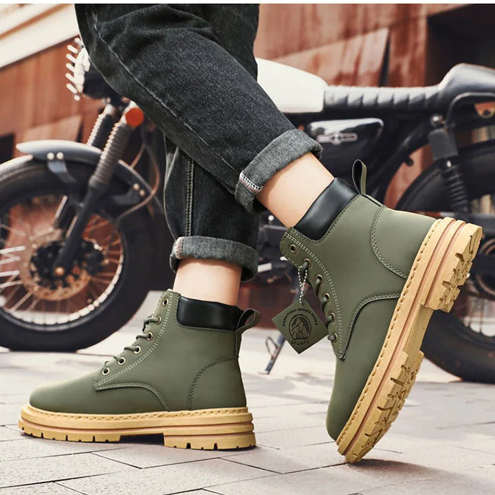 High Top Men's Ankle Boots Designer Luxury Man Motorcycle Boots British Style Leather Boots Brand Lace-Up Men Shoe Botas Hombre
