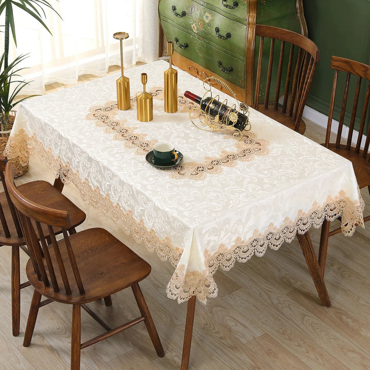 Elegance for Every Occasion
This white floral lace embroidered tablecloth adds a touch of sophistication to any setting. Waterproof, versatile, and perfect for dining tables, weddings, or home décor. ✨🍽️