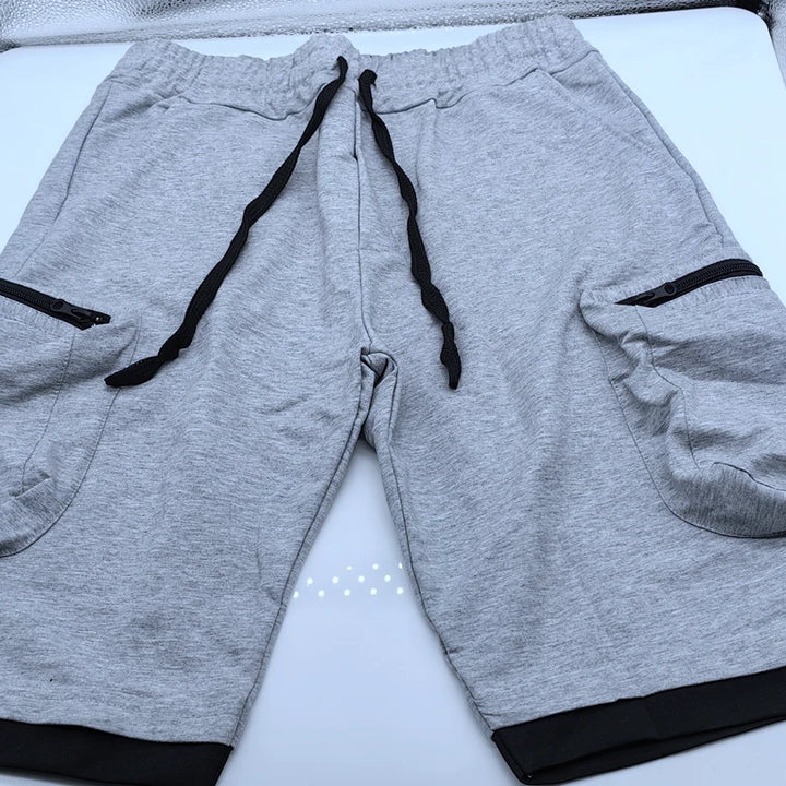 Men’s Summer Cargo Shorts 🟡
Stay cool and active in these breathable cotton shorts. Perfect for workouts, jogging, or casual wear. Features multiple pockets for convenience and style.