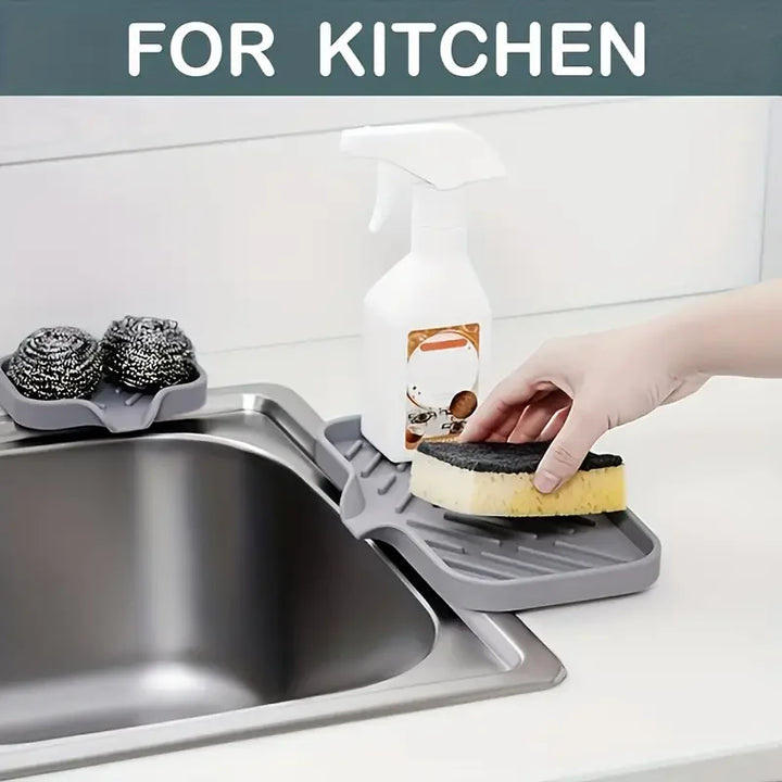 No More Messy Sinks!
This silicone faucet mat doubles as a drying tray for soap, sponges, and dispensers. Waterproof, non-slip, and perfect for keeping your countertop clean and splash-free. 🧼🚰