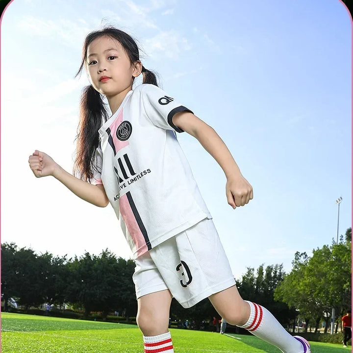 Kids Football Boots Society Cleats Soccer Shoes Boys Indoor Football Field Boots Children Non Slip Fast Training Sneakers Match