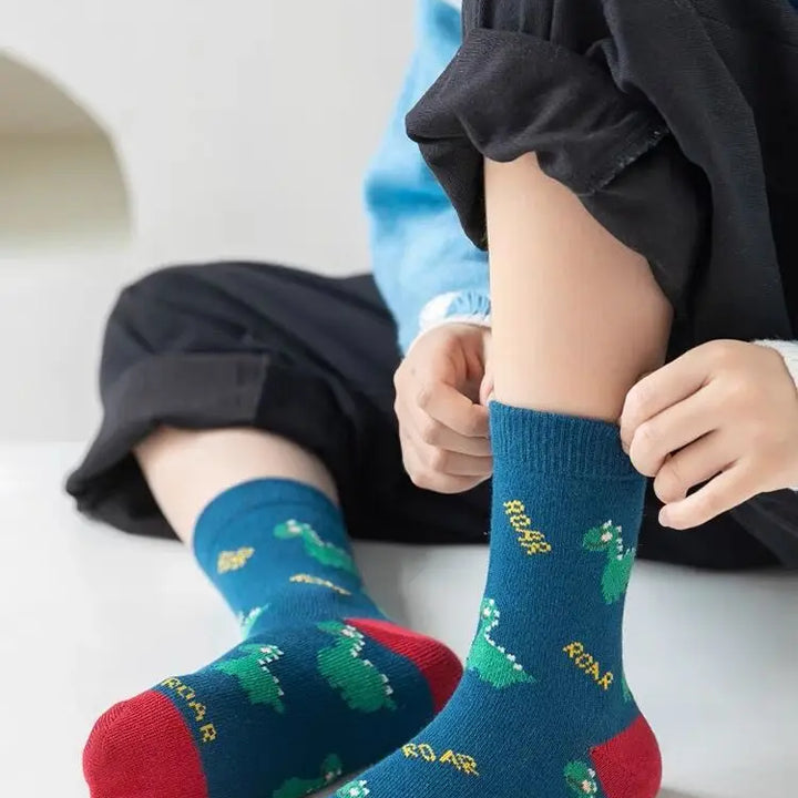 5 Pairs Autumn Winter New Style Children's Socks Mid-high Long Dinosaur Cartoon Design Boys Girls Baby Cartoon Socks Wholesale