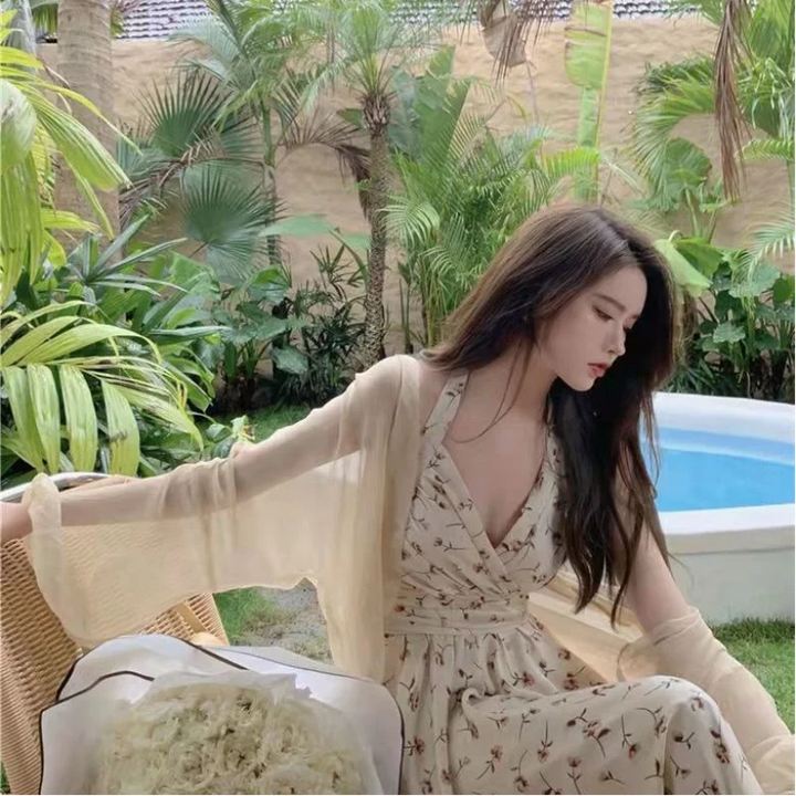 New Gentle Wind Fragmented Flower V-Neck Sling Dress Set Waist Wrap Neck Hanging Long Dress with Thin Cardigan