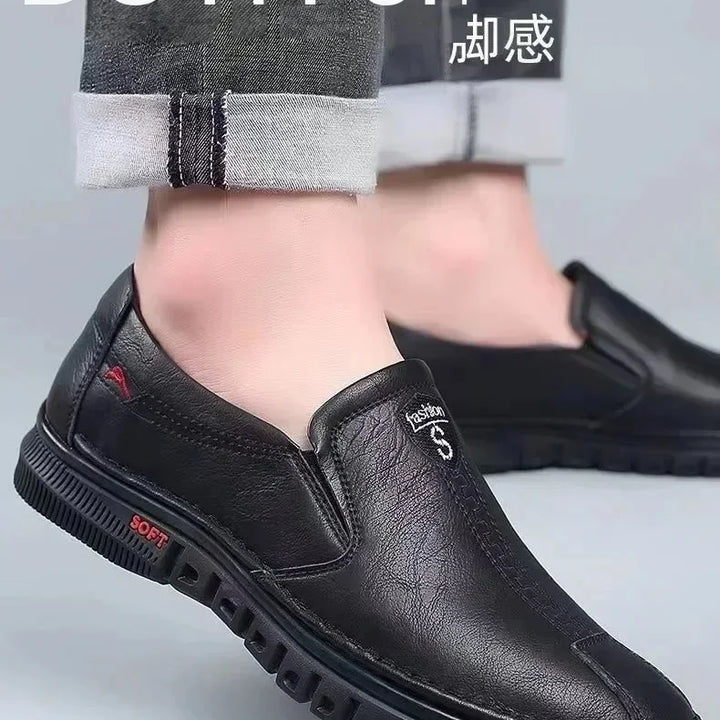Men's shoes comfortable fashion synthetic leather shoes soft sole soft surface non-slip men's leather shoes