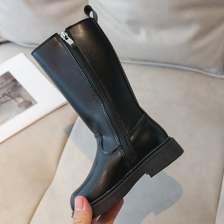 Winter Baby Girls Boots Fashion Warm Plush 2025 New Kids Biker Boots Outdoor Non-slip Retro High Top Princess Girls Causal Shoes