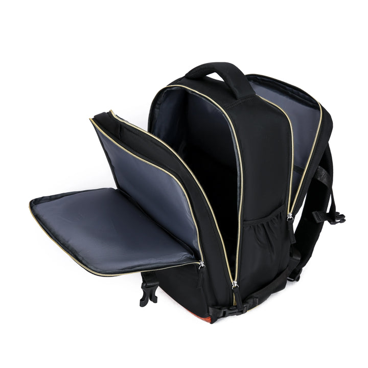 🎒 All-in-One Travel Companion
✔️ Large Capacity & Multi-Functional – Perfect for travel, school, gym, or daily use
💻 Fits laptops, clothes, gear & more
👟 Built-in shoe compartment keeps things fresh
💧 Durable, water-resistant & ready for any adventure