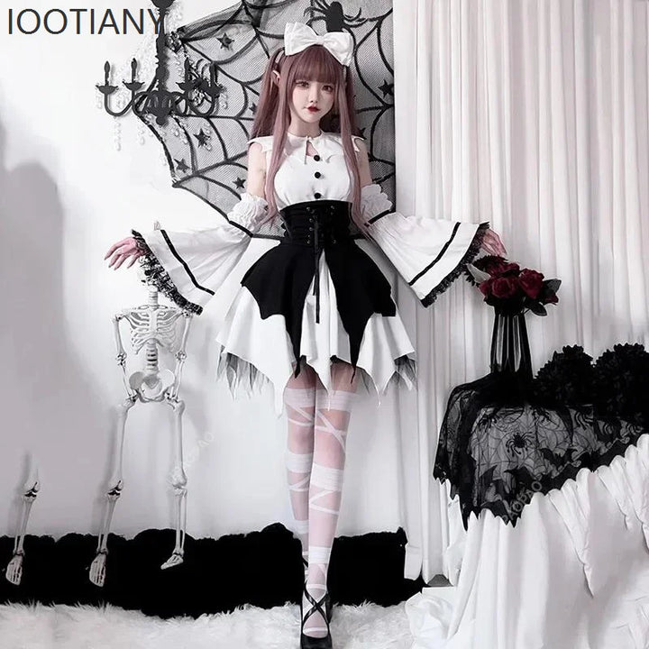 Playfully Chic!
Classic black-and-white maid uniform with a cute bow, perfect for Halloween, cosplay, or stage performances. Flirty, fun, and eye-catching.
🖤 Includes: Dress + apron + bow
🎃  Halloween, cosplay, carnival
🎭 Maid, cute cosplay