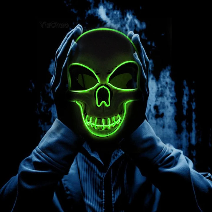 Adults Black Pirate Hats with Skull Pattern Halloween Cosplay Props Parties Caribbean Pirate Costume Hats LED Glowing Party Hat