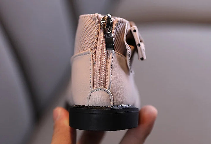 ботинки Kid Shoe Kid Plush Fashion Boots 2023 New Soft Leather Boot Versatile Ankle Boot Soft Soled Girl Boots Kids Cotton Boots