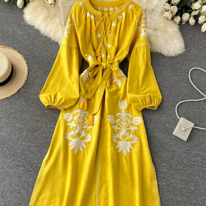 New Spring Autumn Embroidered Dress V-neck Tie Split Retro Indie Folk Style Holiday Beach Long Dress.