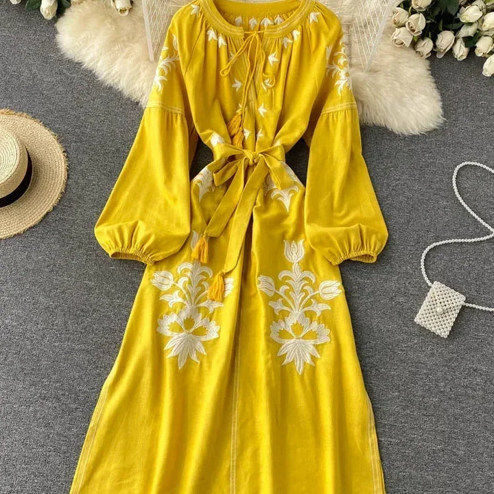New Spring Autumn Embroidered Dress V-neck Tie Split Retro Indie Folk Style Holiday Beach Long Dress.