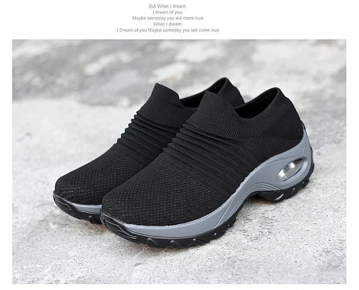 Women's Walking Shoes Fashion Air Cushion Thick Bottom Sneakers Slip-on Lightweight Breathable Casual Shoes