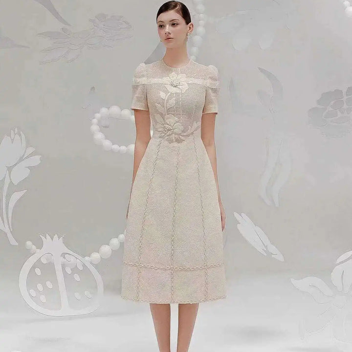 Elegant Long Dress Fairy Style Embroidered Flower Waist O Neck Short Sleeve Fashion Women Dress