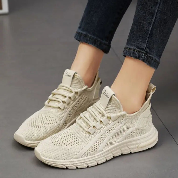 Women Casual Sneakers Lace-up Gym Vulcanized Shoes White Female Footwear Fashion Breathable Walking Mesh Flat Shoes Trainers