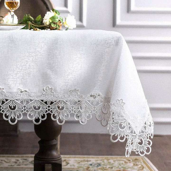 Elegance for Every Occasion
This white floral lace embroidered tablecloth adds a touch of sophistication to any setting. Waterproof, versatile, and perfect for dining tables, weddings, or home décor. ✨🍽️