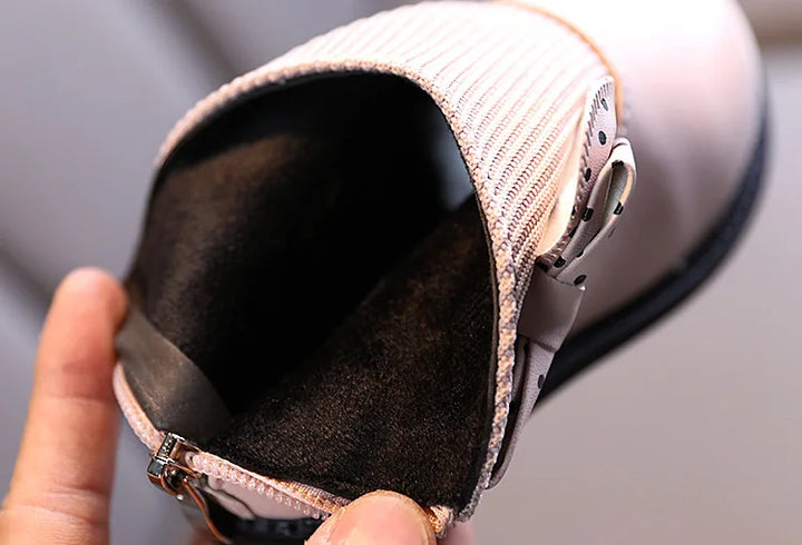 ботинки Kid Shoe Kid Plush Fashion Boots 2023 New Soft Leather Boot Versatile Ankle Boot Soft Soled Girl Boots Kids Cotton Boots