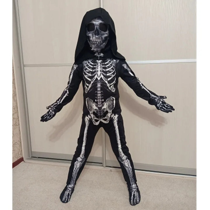 Creepy & Cool!
A spooky skull print with hood makes this the perfect pick for Halloween fun. Lightweight, comfy, and scary in all the right ways.
💀 Includes: Hooded skull outfit
🎃 Occasions: Halloween, school events, cosplay
👻Skull,horror, game cosplay