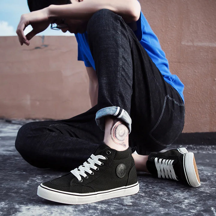Effortless Style, Everyday Comfort
Step into our Men’s High-Top Canvas Sneakers – the perfect mix of casual and sporty. Slip-on ease with a lace-up look, flat sole comfort for all-day wear.
✅ Lightweight & breathable
✅ Sporty-casual design
✅ Easy to wear