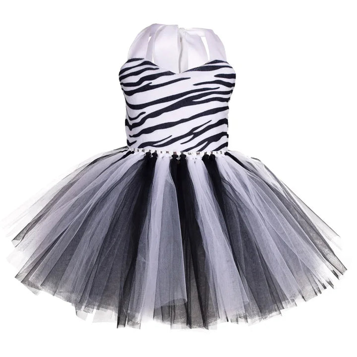 Wild and Wonderful!
Cute animal prints and a fluffy tutu make this costume perfect for Halloween, birthdays, or school plays. Soft, comfy, and full of forest fun!
🦓 Includes: Animal print tutu dress
🎉 Occasions: Halloween, birthdays, themed parties.