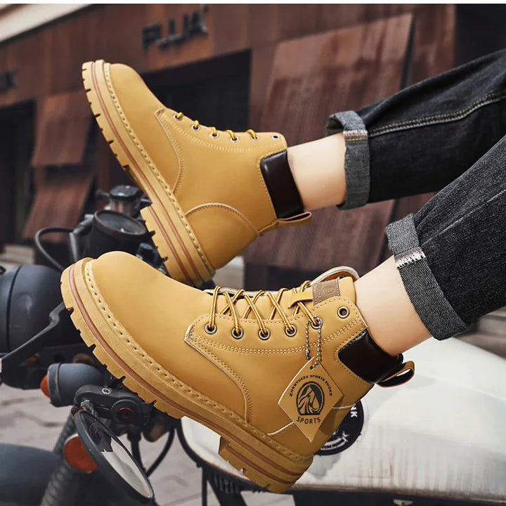 High Top Men's Ankle Boots Designer Luxury Man Motorcycle Boots British Style Leather Boots Brand Lace-Up Men Shoe Botas Hombre