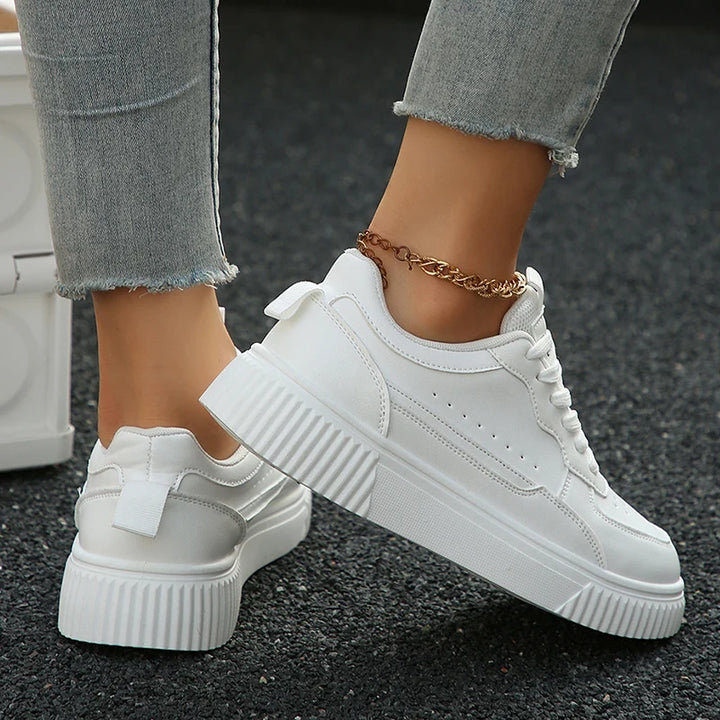 Women Sneakers Spring Autumn Plus Size White Sneaker Women Leather Platform Vulcanizd Shoes Woman Comfort Lace Up Flat Sneakers