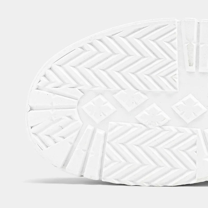 2025 new men's shoes for spring, breathable, niche, trendy, versatile, casual board shoes, height increasing sports shoes