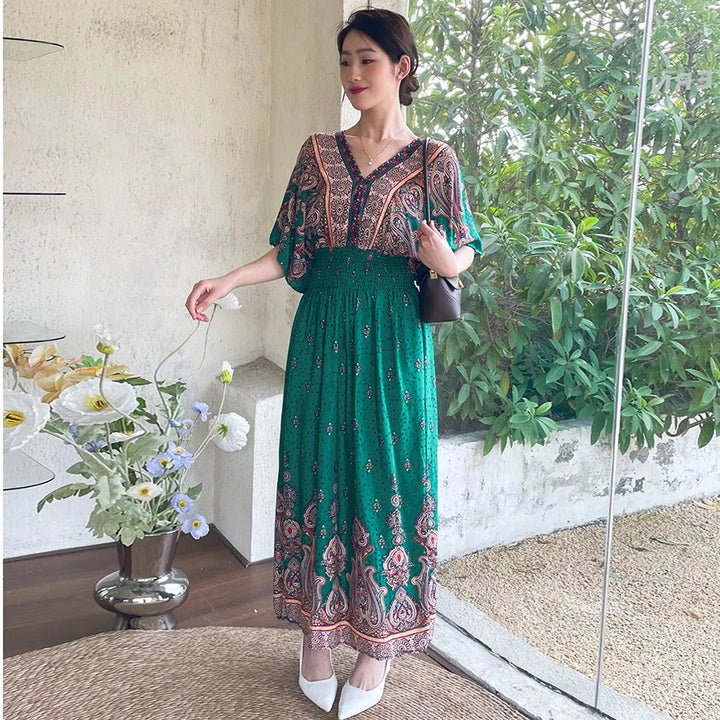 V-neck Large Skirt Hem Casual Sweet Long Dress Bat Sleeves Elastic Waist Bohemian Print Floral Elegant .
