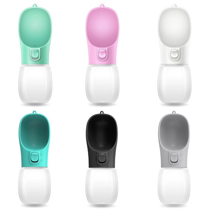 ✨ No more thirsty walks! 🐾 Portable, leakproof water bottle for dogs & cats – hydrate anywhere, anytime. 💧🚶‍♂️ 💧 One-Hand Use – Press to release water, easy for walks & travel
🐶 For All Pets – Perfect for small & large dogs, cats, puppies