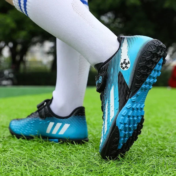 Kids Football Boots Society Cleats Soccer Shoes Boys Indoor Football Field Boots Children Non Slip Fast Training Sneakers Match