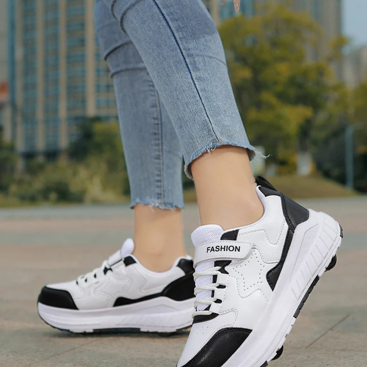Kids Roller Skate Shoes Fashion Casual Sports Children 4-Wheels Sneakers for Boys and Girls Gift Nice Footwear