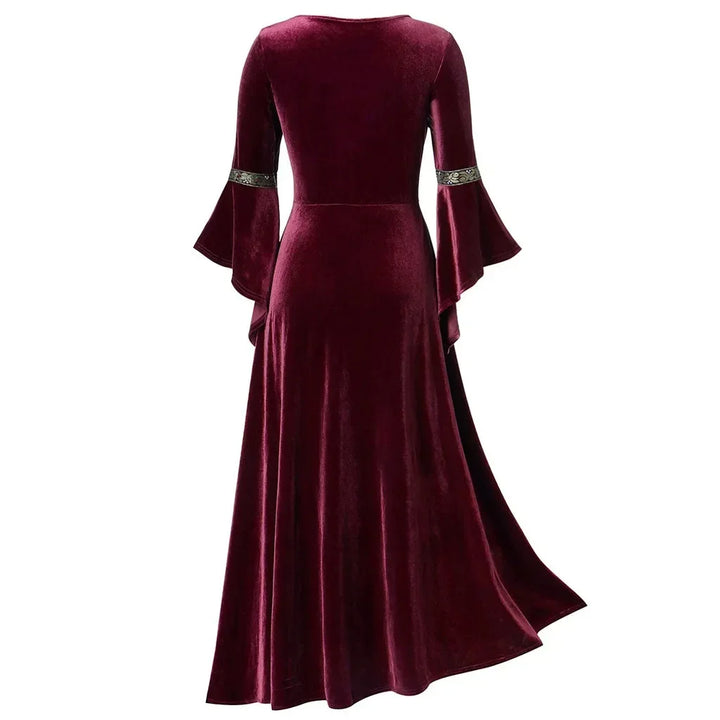 Women’s Gothic Vampire & Witch Dress – Long Sleeve
Own the night this Halloween!
Vintage-inspired long sleeve dress perfect for witches, vampires, and gothic queens.
🖤 Includes: Long sleeve dress
🎃 Perfect for Halloween parties