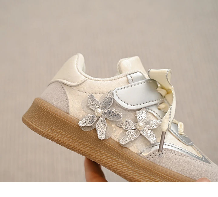 Kids Skate Sneakers for Girls 2025 Autumn New Toddler Walking Shoes Cute Ornament Non-slip Retro Comfort School Sports Sneakers