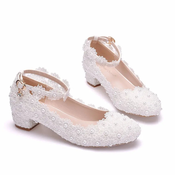 XIHAHA Fashion Female Wedding Shoes Bridesmaid Banquet White Lace Flower Pearl Round Toe Square High Heels Women's Bridal Pumps