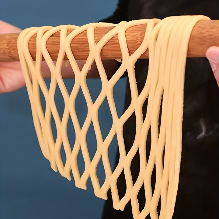 Decorate Like a Pro!
This easy-to-use plastic lattice pastry cutter helps you create beautiful patterns on pies, dough, and cake tops. A must-have tool for every baking lover! 🥧🍪✨