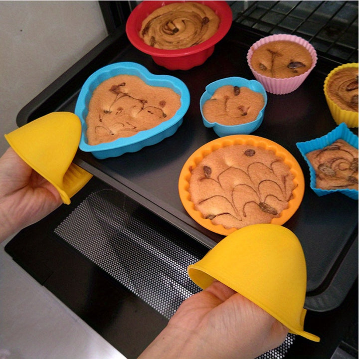 2 Pack Silicone Oven Mitts Pot Holders Sets for Kitchen Heat Resistant Small Kitchen Mittens Rubber Air Fryer Mitts Mini Pot Pinch Grip for Cooking & Baking